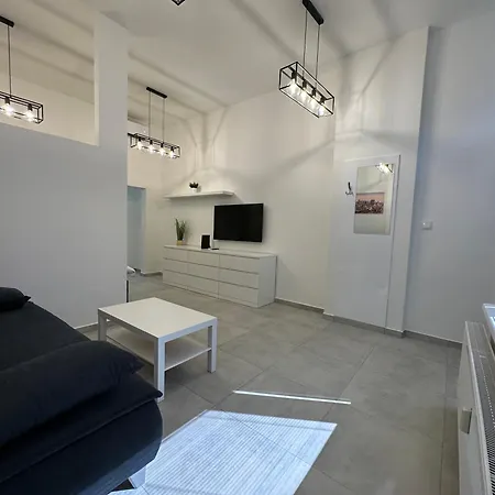 Krasny - Velky V Blizkosti Centra Apartment Bratislava